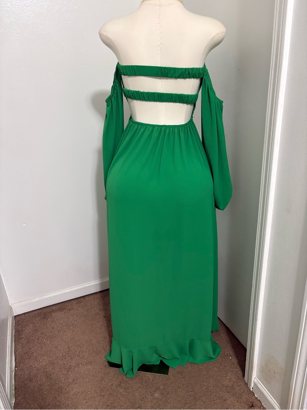 Emerald Cutout High-Low Maxi Dress with Ruffle Skirt NWOT - Picture 4 of 4